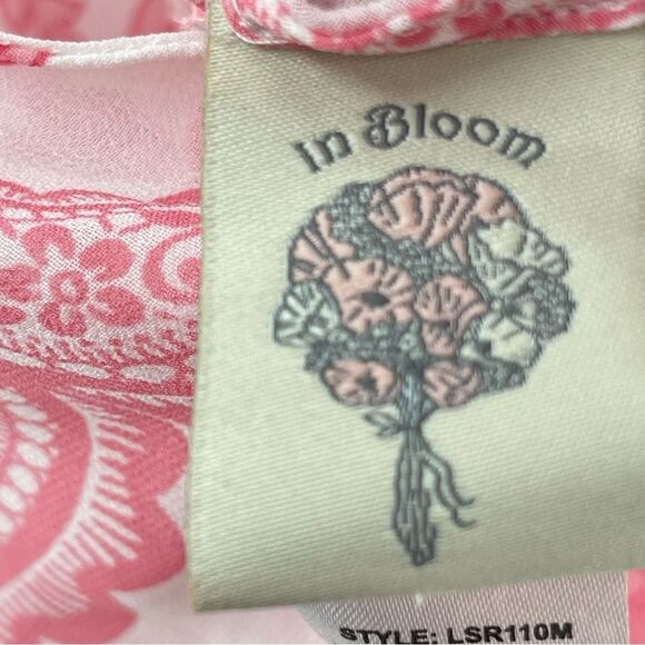 In Bloom Pink and White Lace Chemise - Picture 7 of 10